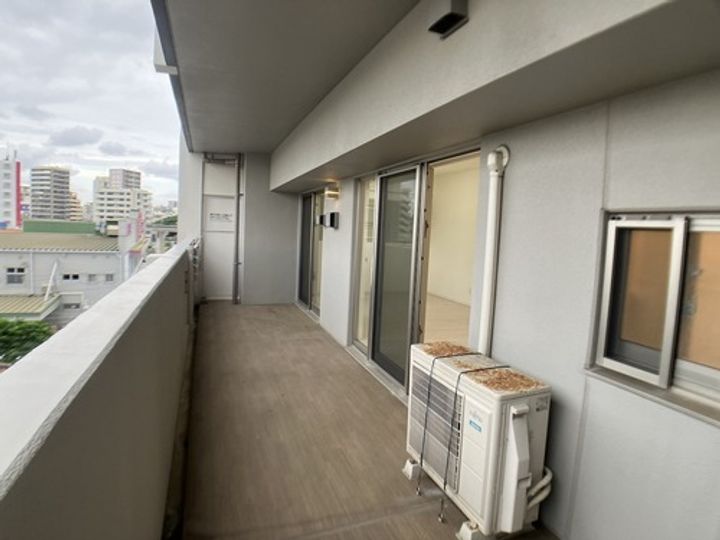 プレサンスロジェ国際通りレーヴタワーの内装