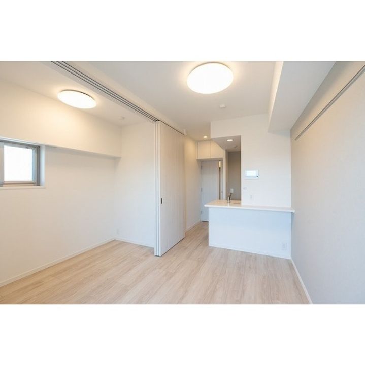 コンフォリア・リヴ新中野SOUTHの居間