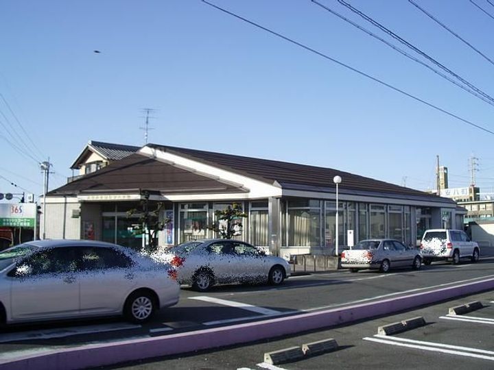 サテライト三共の周辺