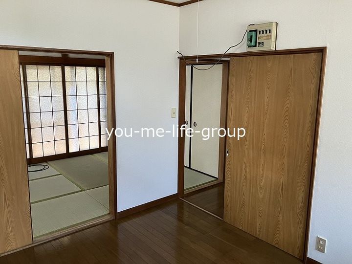 神奈川県秦野市尾尻(一戸建)の賃貸物件の居間