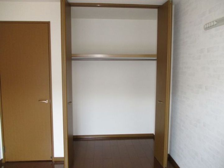 ヴェルドミール 弐番館の内装