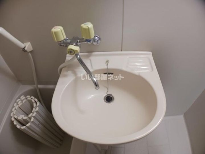 三重県名張市鴻之台4番町(アパート)の賃貸物件の内装