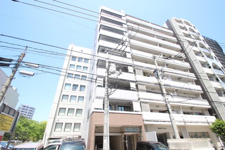 パレグレース鶴見の外観