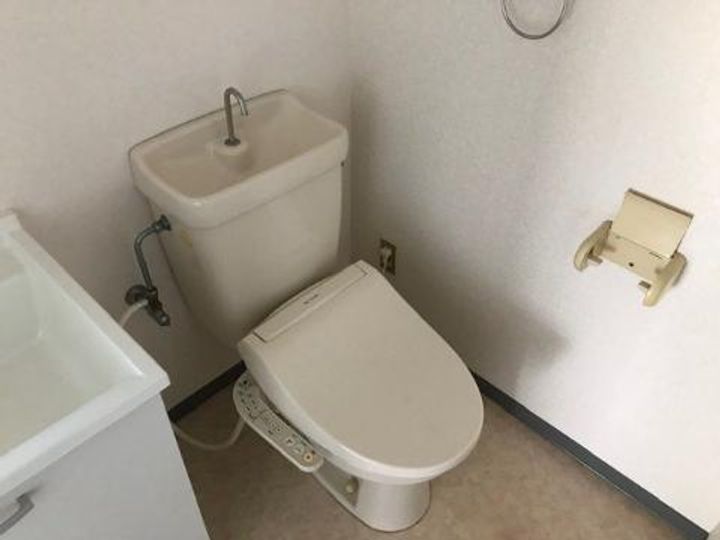 トラスティ泉本町の内装
