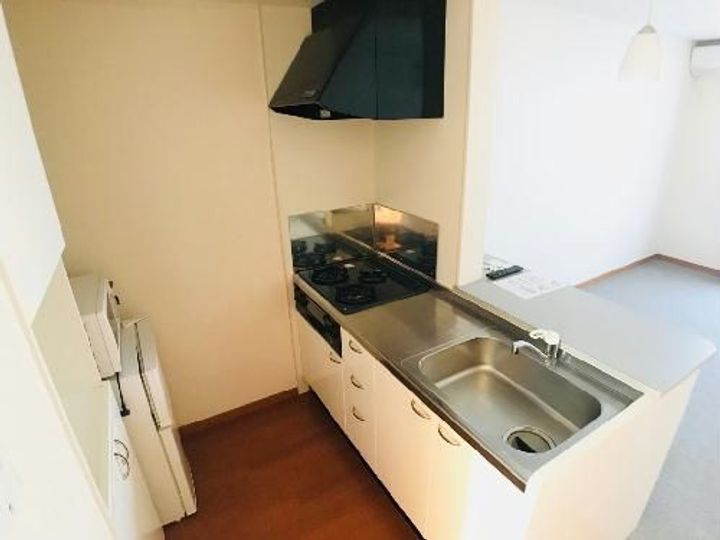 レオパレスルミエールのキッチン