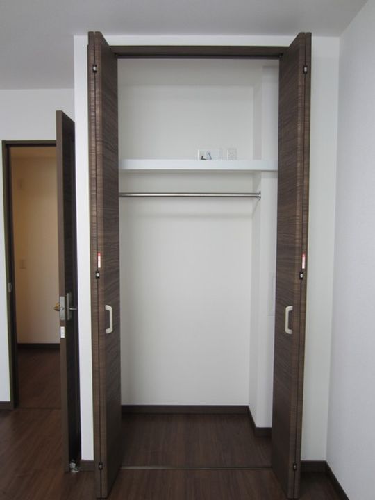 東京都世田谷区弦巻1(マンション)の賃貸物件の内装