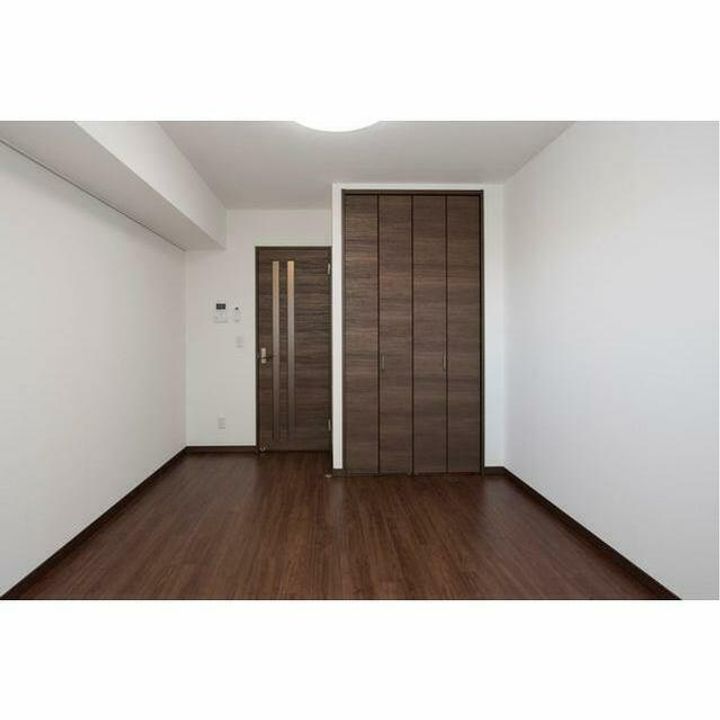 東京都世田谷区弦巻1(マンション)の賃貸物件の居間