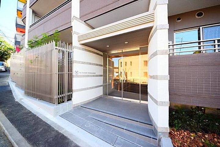 ザ・パークハビオ横浜山手の地図