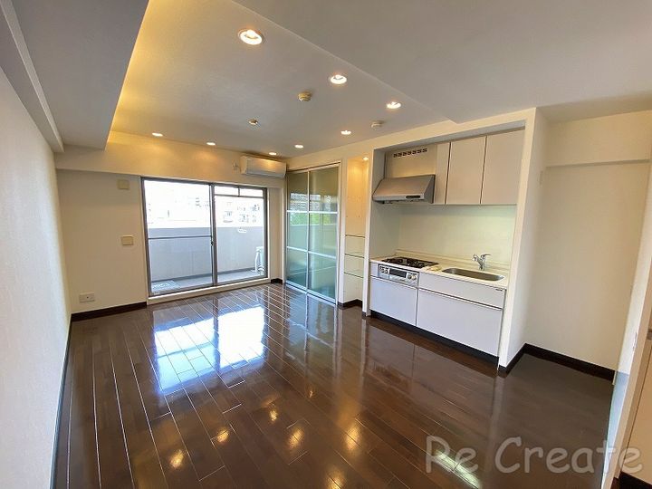 大阪府大阪市天王寺区勝山2(マンション)の賃貸物件の居間