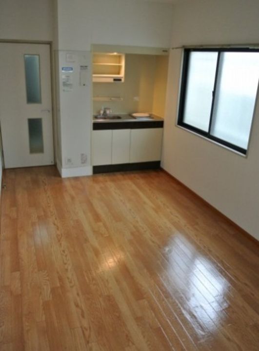 大濠パフォーマンスの居間