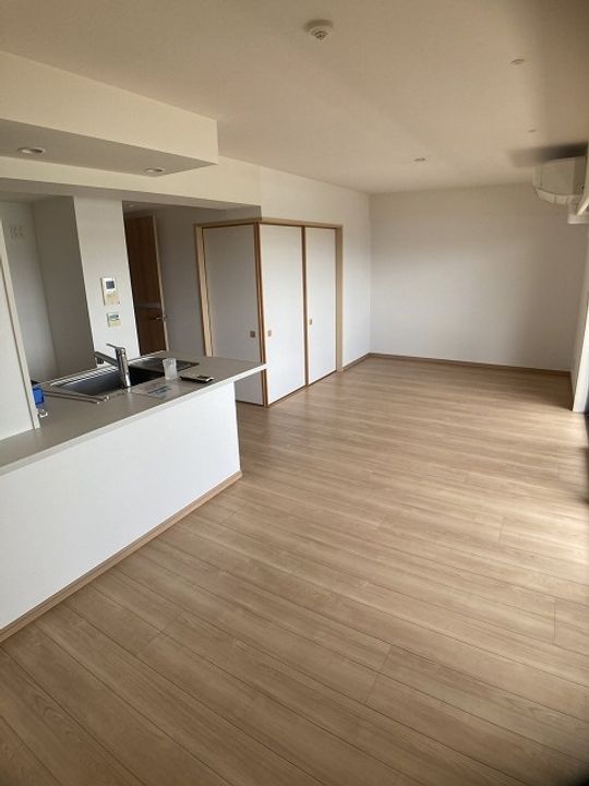 レーベンハイム戸田ソラリエの居間