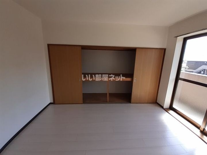 ゴールデンハイツの内装