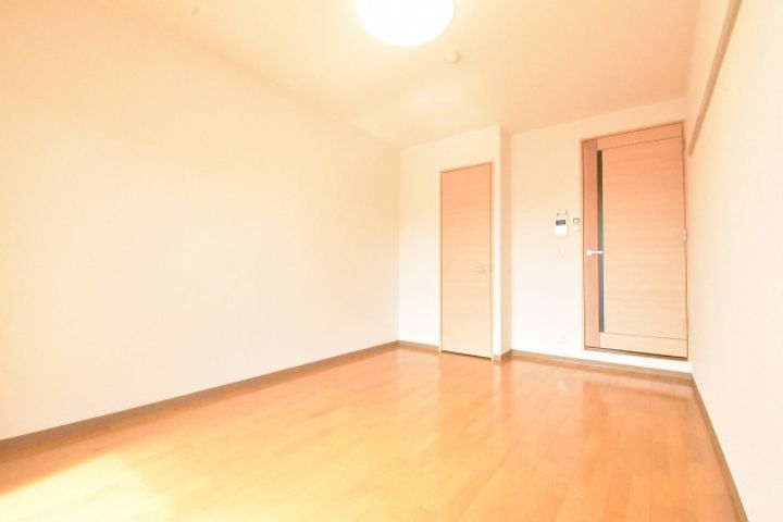 セントラル横山の居間