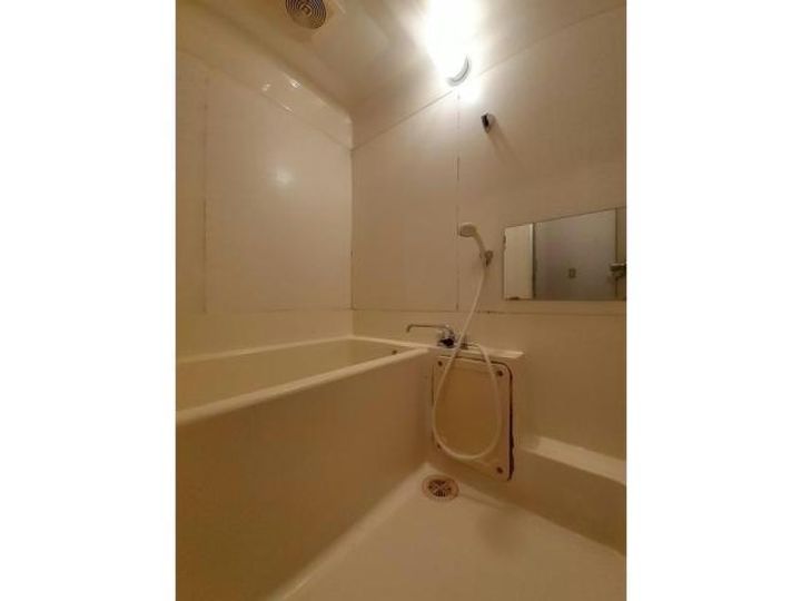 愛知県高浜市八幡町6(アパート)の賃貸物件の風呂