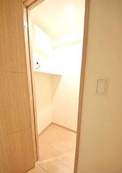 エコロジー千葉みなとレジデンスの内装