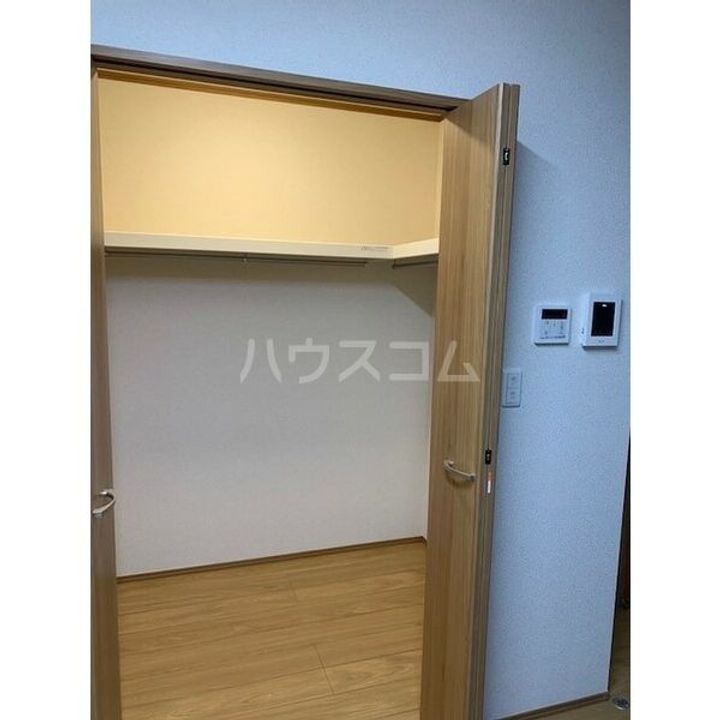 プレミアムガレージ陽東の内装