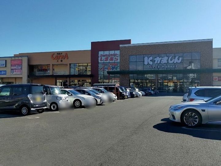 メゾン・リーヴの周辺