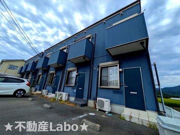 徳島県板野郡藍住町富吉字穂実(アパート)の賃貸物件の外観