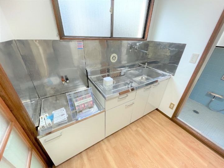 ハイツ市田のキッチン