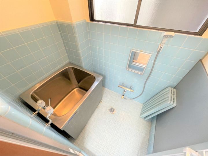 ハイツ市田の風呂