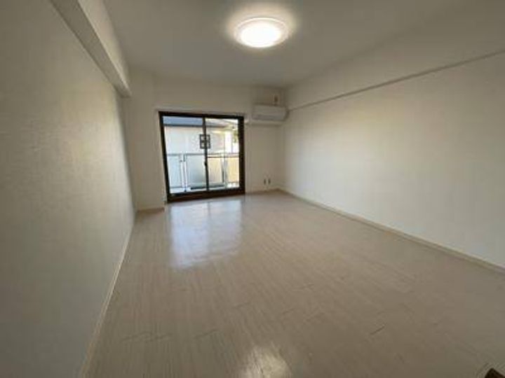 メゾン清里の内装