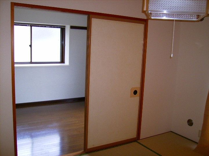 マンションタケダの居間