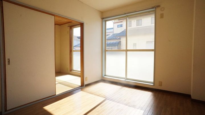 ベルハイツCの居間