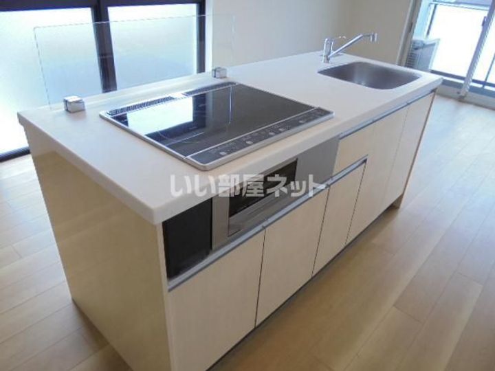 栃木県宇都宮市元今泉1(マンション)の賃貸物件のキッチン