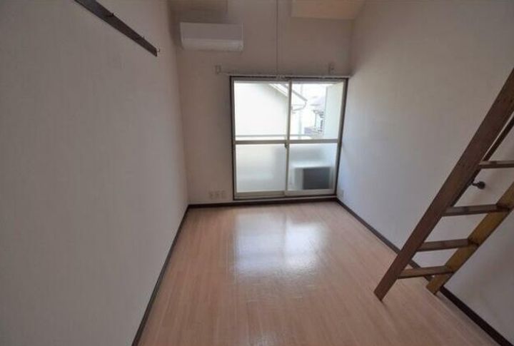 リバーグリーンの居間