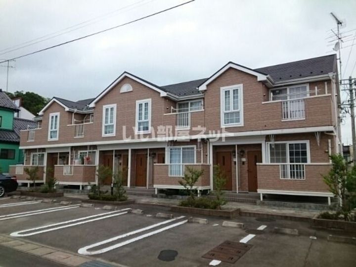 福島県伊達市霊山町掛田字西裏(アパート)の賃貸物件の外観