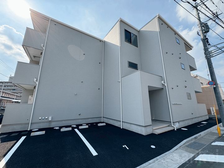 岡山県岡山市北区十日市西町(アパート)の賃貸物件の外観