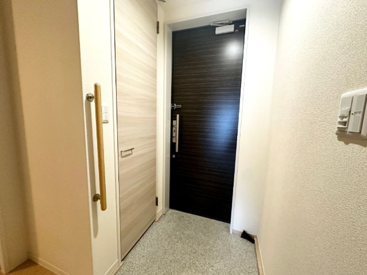 PREMIUM池下の玄関