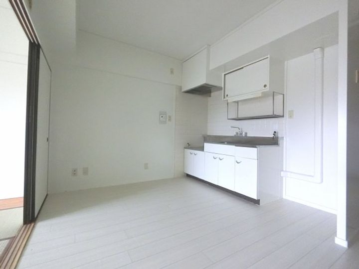 千葉県成田市吾妻1(マンション)の賃貸物件のキッチン