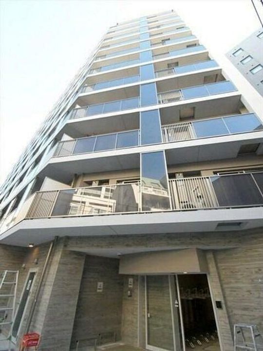 ラクレイス横濱関内の外観