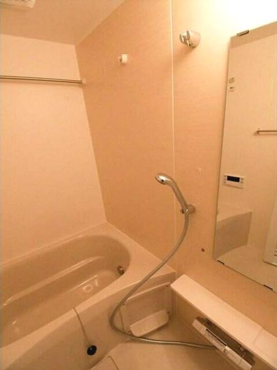 ラクレイス横濱関内の風呂