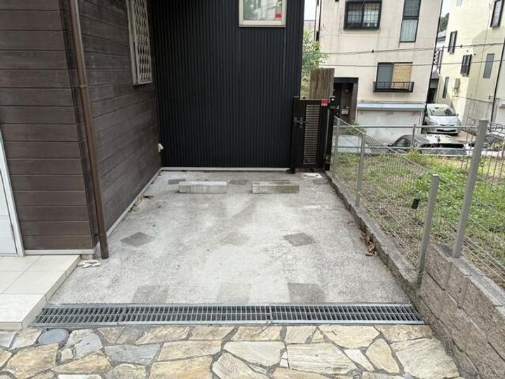 神奈川県川崎市多摩区西生田2(一戸建)の賃貸物件の外観
