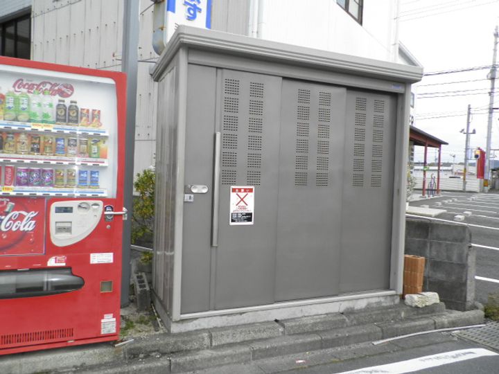 ユニヴェールの地図