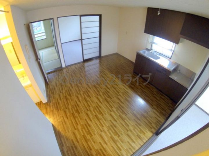 レークサイド3の居間