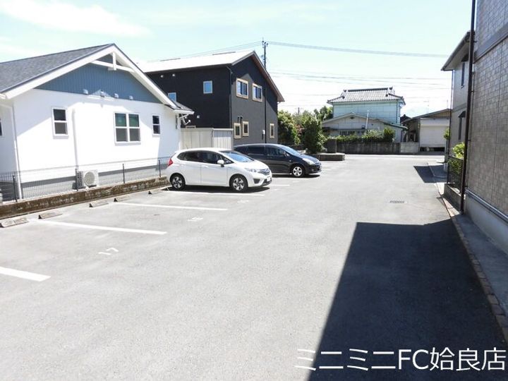 鹿児島県姶良市西餅田(アパート)の賃貸物件の地図