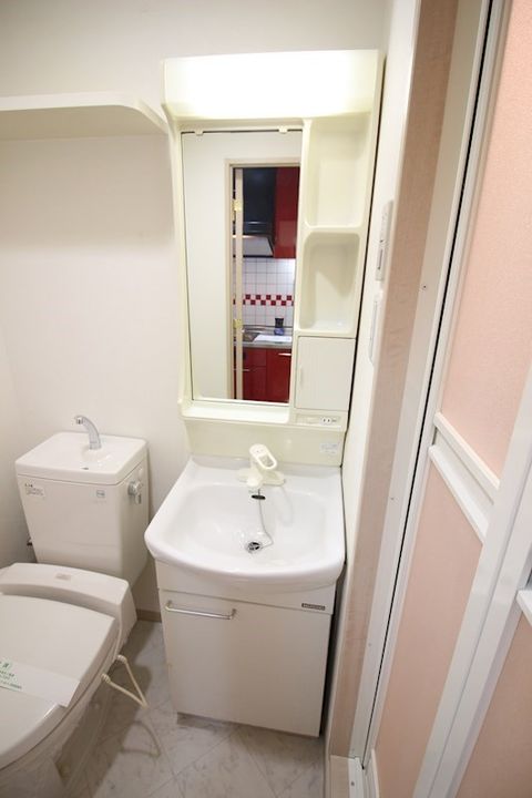No.47 PROJECT2100小倉駅の内装