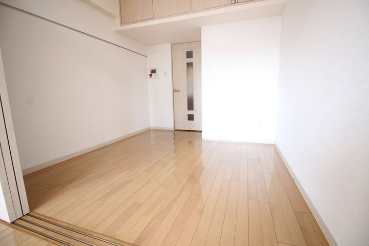 No.47 PROJECT2100小倉駅の居間
