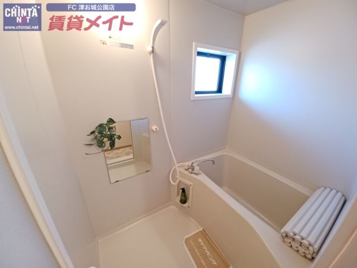 ラ・メールTAKASAGO Aの風呂