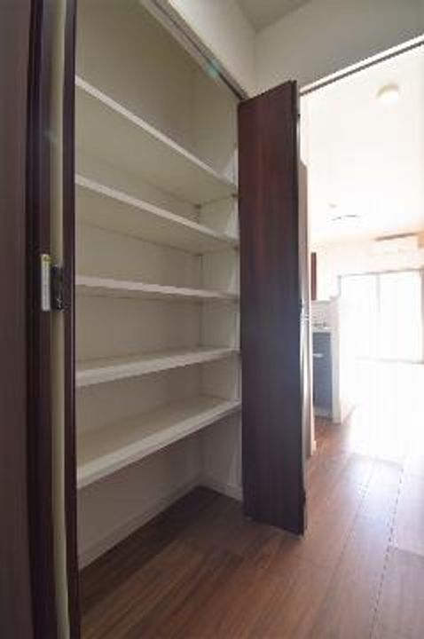 RIVO浅間町の内装