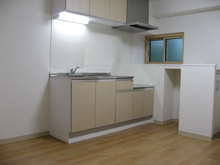 東京都小平市美園町3(マンション)の賃貸物件のキッチン