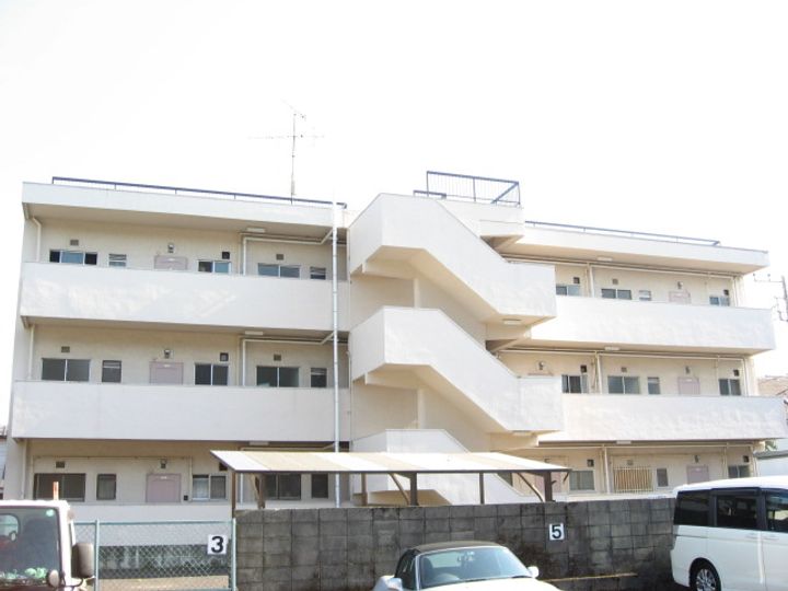 東京都小平市美園町3(マンション)の賃貸物件の外観