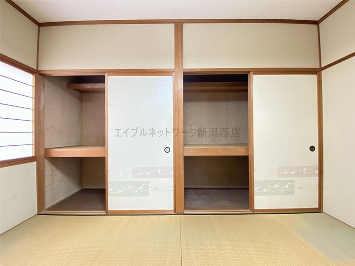 グリーンハイム小針の内装