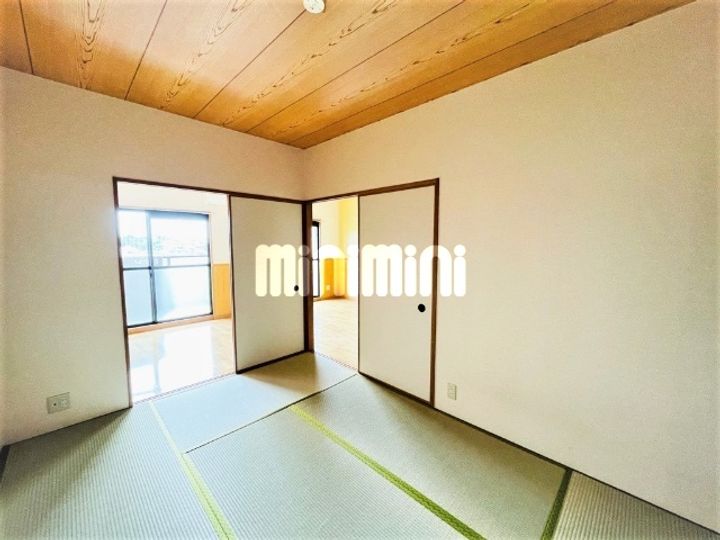 Grand Pa Riseの内装