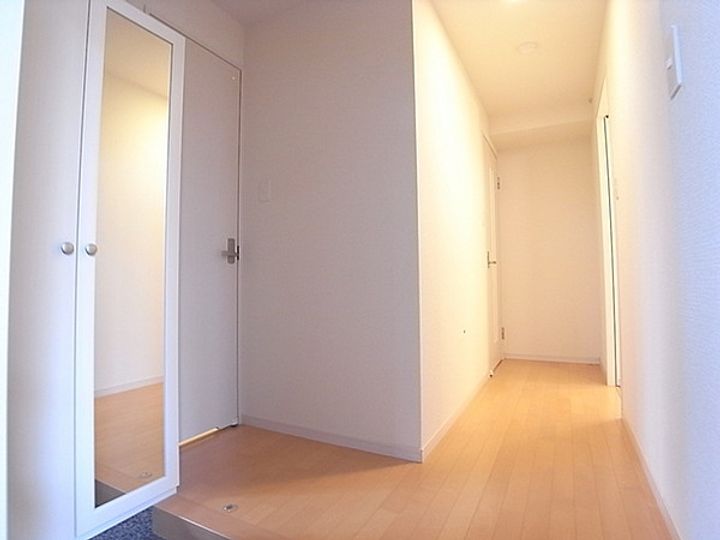 マーベラス近見の玄関