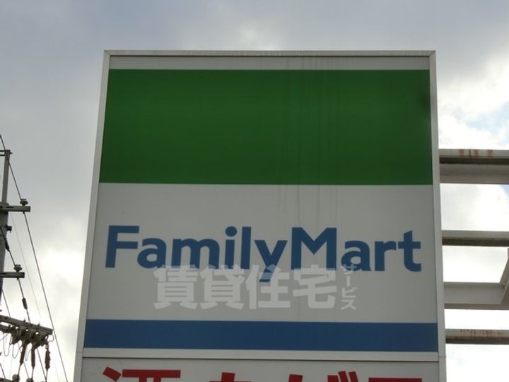 ミュルサンヌ桜の周辺