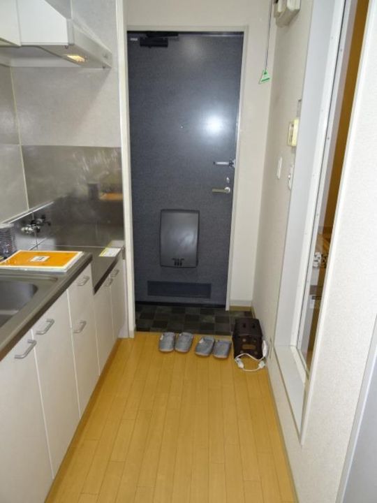 モーンプレイスIIの玄関